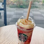 スターバックスコーヒー - ストロベリー メリークリーム フラペチーノ