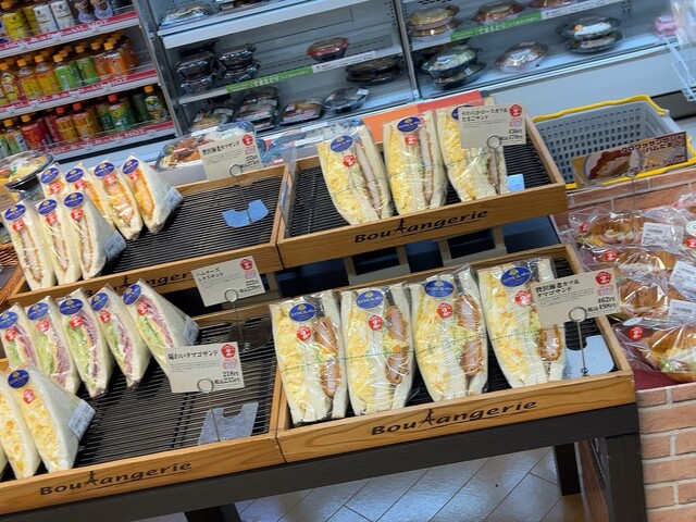 デイリーヤマザキ 北上上野町店（Daily YAMAZAKI） - 柳原（コンビニ・スーパー）の写真