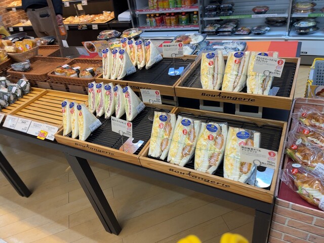 デイリーヤマザキ 北上上野町店（Daily YAMAZAKI） - 柳原（コンビニ・スーパー）の写真