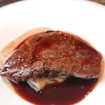 LA MAISON DE CELEB - 黒毛和牛ほほ肉のワイン煮