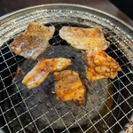 焼肉酒場 牛道 - 