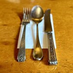 ぽん多本家 - 年季の入ったカトラリー