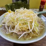 家系ラーメン まこと家 - 