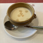 ビストロカワノ - さつまいものポタージュ