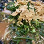 豚骨醤油ラーメン 王道家 - 