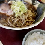 ピッコロ大将 - ラーメンライスです　小ライス　100円