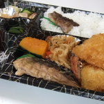 魚誠 - お弁当（525円）