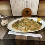 中華飯店 秀円 - チャーメン　醤油