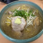 麺屋 彩未 - 味噌ラーメン : 900円