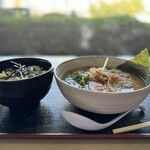 にんたまラーメン ゆにろーず - 