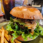 グリーディ フォックス バーガー - 