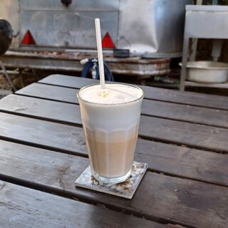 トレーラーcafe 銀色_1