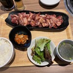 Yakiniku Tabehoudai Zaou - 