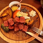 鹿肉&オイスターバル 鹿肉スロウダウン - 