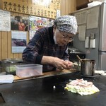 Okonomiyaki Waki - タコイカエビ貝柱に豚バラで包む