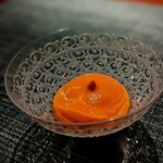 蒼 - 飛騨高山 東農園さんのパプリカムース。下にはフルーツトマトのジュレ添え。これも峯村シェフのスペシャリテと思います。瑞々しい最高のパプリカを丸かじり、濃厚です。