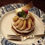 カフェ　レスト - 遠目からは小ぶりにみえるけど無花果ぎっしり入っています♡