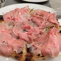 トラットリア イル レガーロ - ピザ