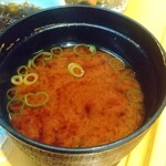 Maruha Shokudou - 味噌汁（海老フライ定食、まるは定食）