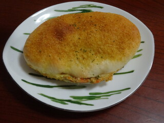 Nicori factory - 焼きカレーパン