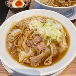 Oyadoriraxamen ishikawa - 親鶏らぁ麺 細麺 ワンタン6ヶトッピング 980円