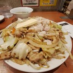 Nikuyasai Itame Bejirou - 野菜マシ500gは余裕で食べられます