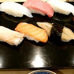 まわる寿司　博多魚がし - 
