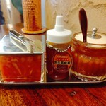 印度料理シタール - 卓上の調味料