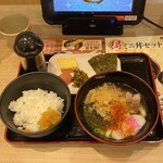 資さんうどん - 沢山トッピングしました。