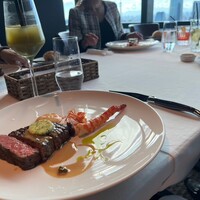 Prime42 steakhouse & sky bar - 