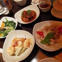 廣東料理 民生 ヒルトンプラザウエスト店 - 