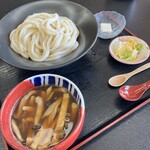 下野うどん草庵 - つけ汁うどん(きのこ汁)中盛