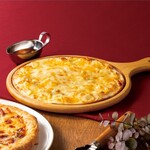 6 kinds of cheese snack pizza