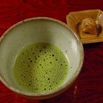 しのはら - お薄と栗きんとんで〆