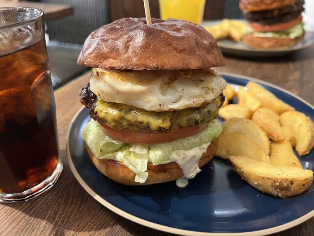 閉店】あべのDining BUZZ - 阿倍野/ハンバーガー | 食べログ