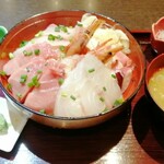 三平DINING - 海鮮丼 1250円