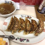 中華 カド - 小ぶりな餃子