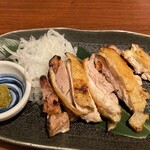 Junkei Nagoya Kochin Honkaku Sumiyaki Toriichi - 