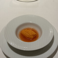 ロドラント ミノルナキジン - ❷赤ピーマンのムース、トマト