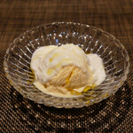 Wine Bar fukuDa - ☆トリュフアイス(*^。^*)☆