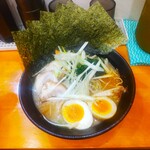 RAMEN MEIKA - スペシャルラーメン