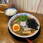 自家製麺 手もみラーメン 来楽軒 - 