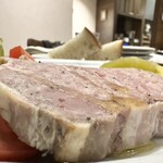 Barbetta - 猪肉のパテ　肉肉しい