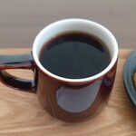 オニヴァのきもち - ◯インドの珈琲
酸味が爽やかでかなり奥深い❕
これは旨い珈琲だよねえ❕

酸味とのバランスの良い苦みが伴っている感じ

説明は凄く長いけれど
味わいのインプレッションは短い❔（笑）