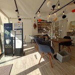 オニヴァのきもち - 店内　入口から左側