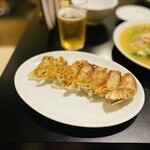 中華料理 味園 - 餃子