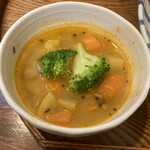 月と亀 - 野菜カレー