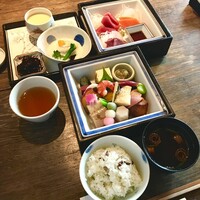 韻松亭 - 