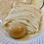 Tsukesoba Jinguuji - 鰹昆布出汁 醤油つけそば 味玉入り