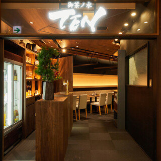 Perfect for adult dates and dinners in a stylish space♪